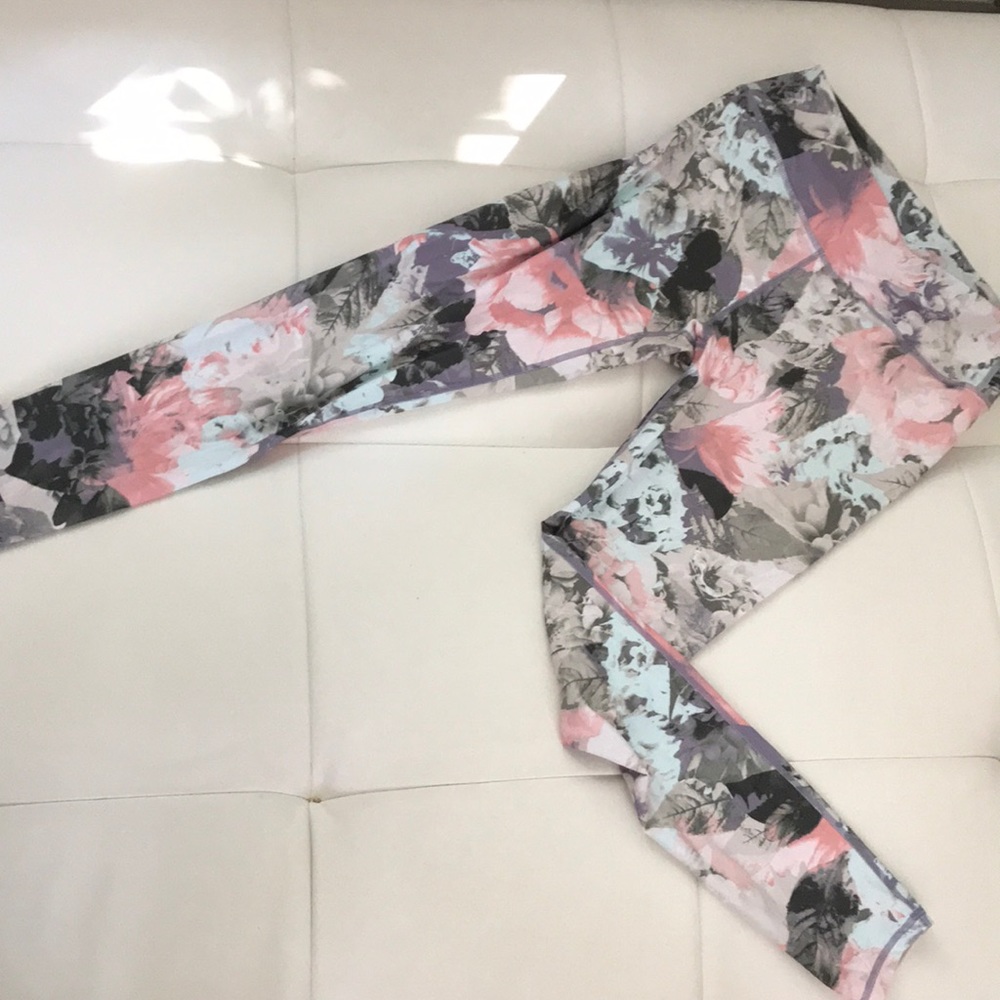 Fabletics Salar Leggings